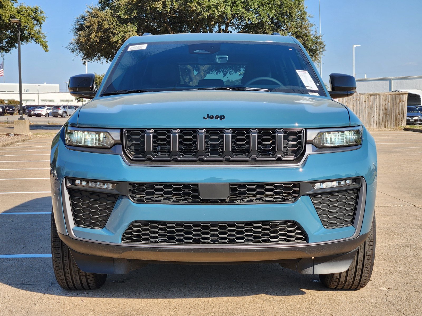 New 2027 Jeep Grand Cherokee Limited w/ Limited Altitude Package AWD/4WD image 7
