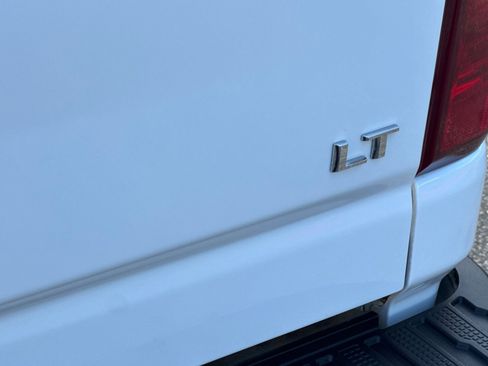 Used 2023 Chevrolet Silverado 2500 LT w/ Convenience Package image 27
