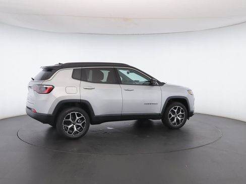 New 2026 Jeep Compass Limited image 27