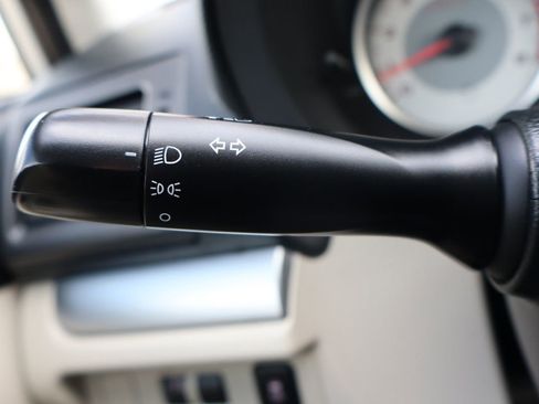 Used 2013 Subaru Impreza 2.0i Premium image 32