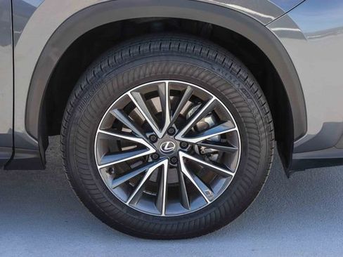Used 2025 Lexus NX 250 FWD w/ Premium Package image 10