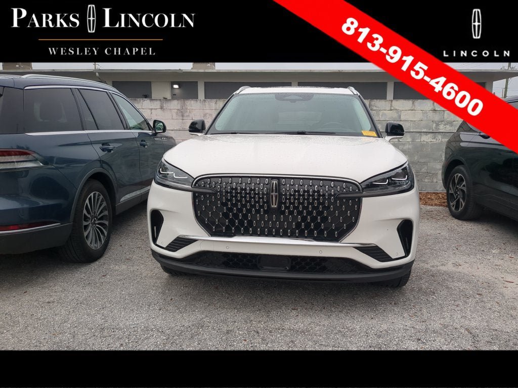 Used 2026 Lincoln Aviator Reserve AWD/4WD image 5
