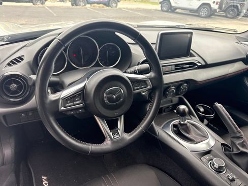 Used 2016 MAZDA MX-5 Miata Club w/ Brembo/BBS Package RWD image 19