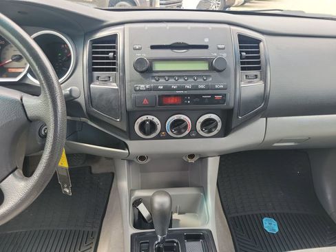 Used 2008 Toyota Tacoma PreRunner image 22