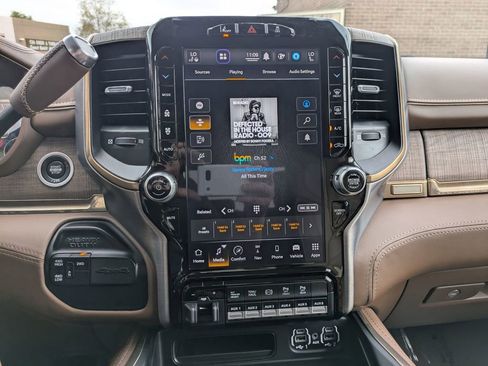 Certified 2022 RAM 3500 Limited image 18