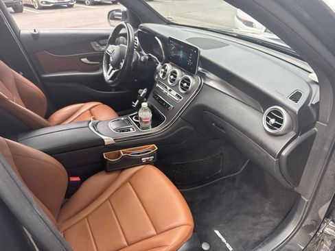 Used 2020 Mercedes-Benz GLC 300 4MATIC image 13