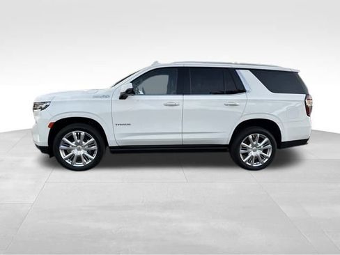 Used 2022 Chevrolet Tahoe High Country image 2