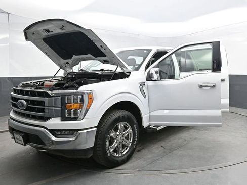 Used 2023 Ford F150 Lariat AWD/4WD image 35