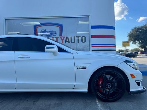 Used 2012 Mercedes-Benz CLS 63 AMG image 23