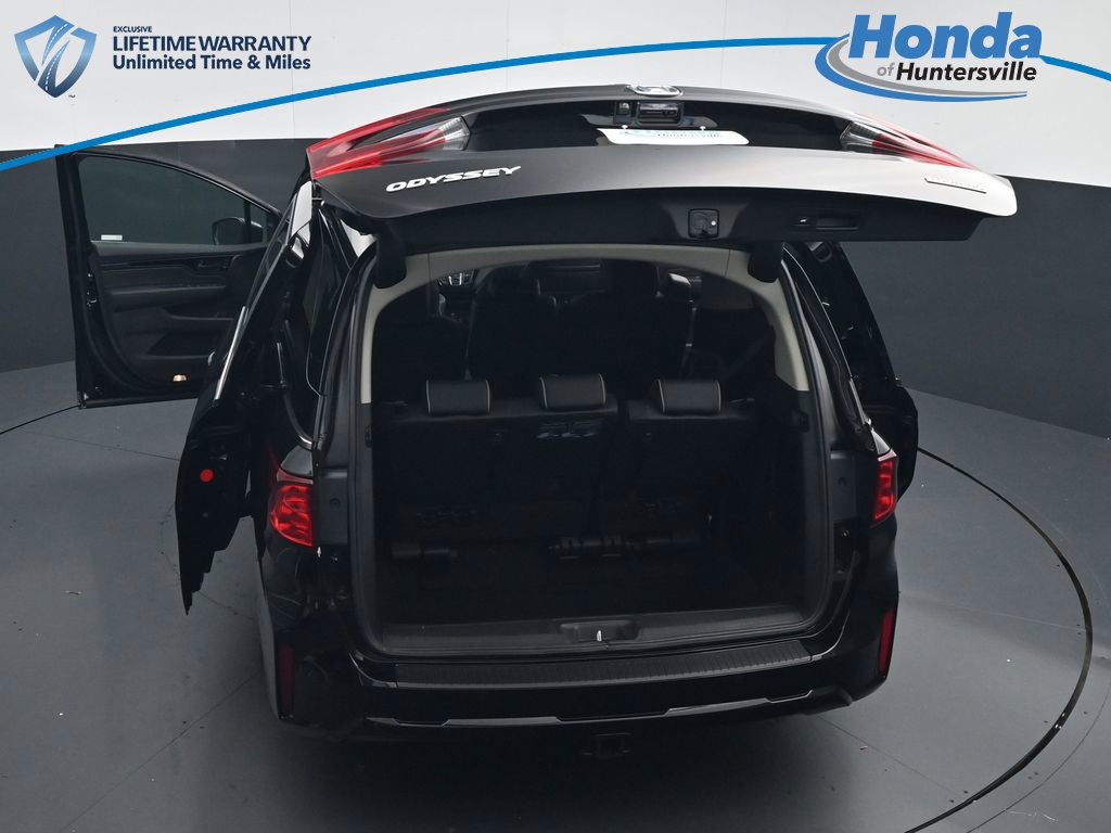 New 2027 Honda Odyssey Touring image 44