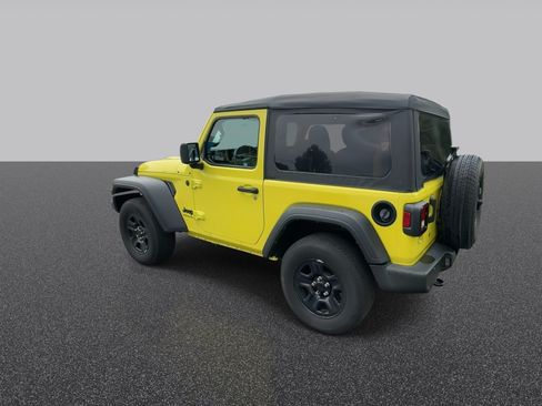 Used 2023 Jeep Wrangler Sport AWD/4WD image 7