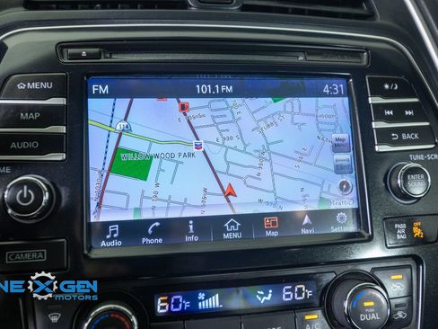Used 2018 Nissan Maxima SR w/ Midnight Edition FWD image 21