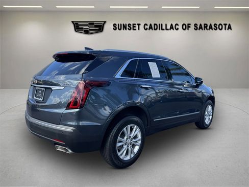 Used 2021 Cadillac XT5 Luxury image 3