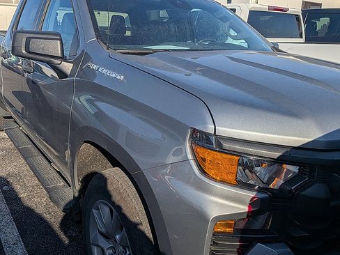 Certified 2023 Chevrolet Silverado 1500 Custom image 1