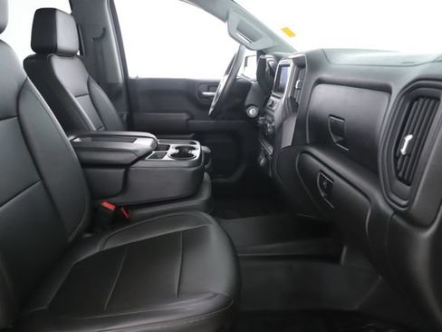 Used 2021 Chevrolet Silverado 1500 W/T w/ WT Convenience Package AWD/4WD image 28