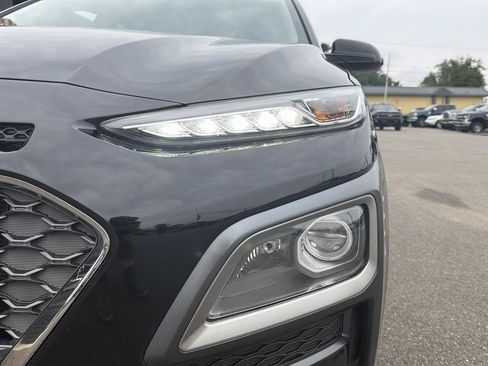 Used 2019 Hyundai Kona Limited FWD image 21