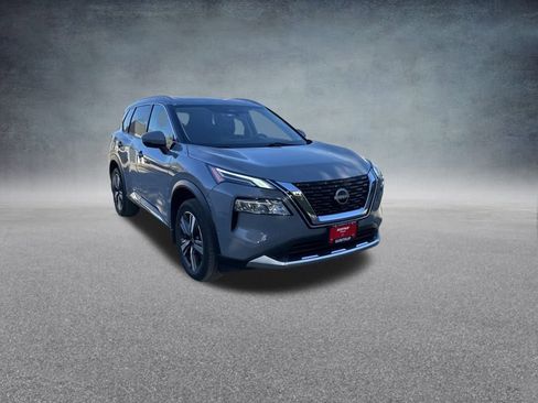 Used 2023 Nissan Rogue Platinum w/ Platinum Premium Package image 29