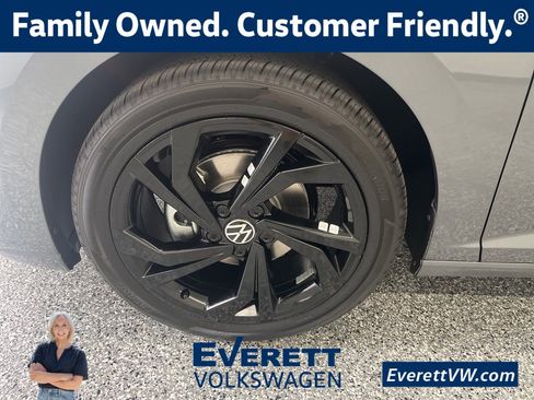 New 2026 Volkswagen Jetta SE image 10