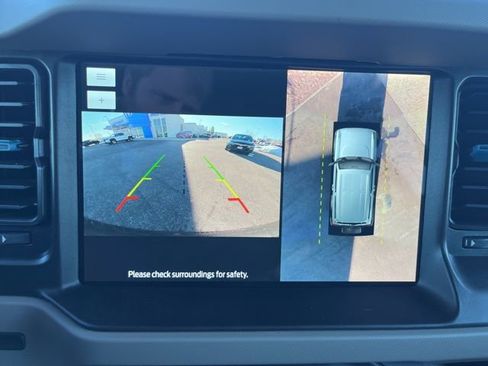 Used 2023 Ford Bronco Wildtrak image 24