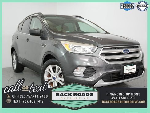 Used 2018 Ford Escape SE image 1