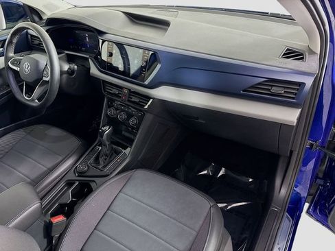 Used 2023 Volkswagen Taos SE image 30