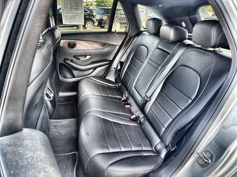 Used 2018 Mercedes-Benz GLC 300 image 22