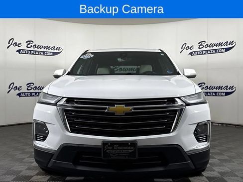 Used 2023 Chevrolet Traverse LT w/ LT Premium Package AWD/4WD image 4
