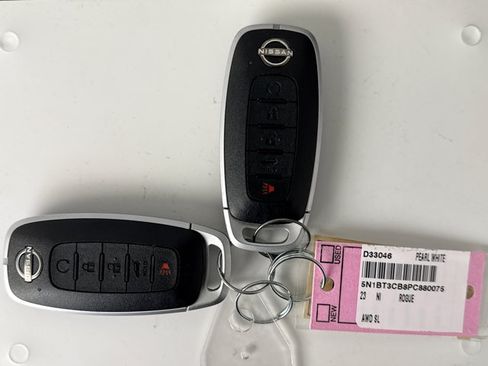 Used 2023 Nissan Rogue SL w/ SL Premium Package AWD/4WD image 22