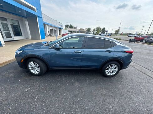 Used 2024 Buick Envista Preferred w/ Convenience I Package FWD image 5