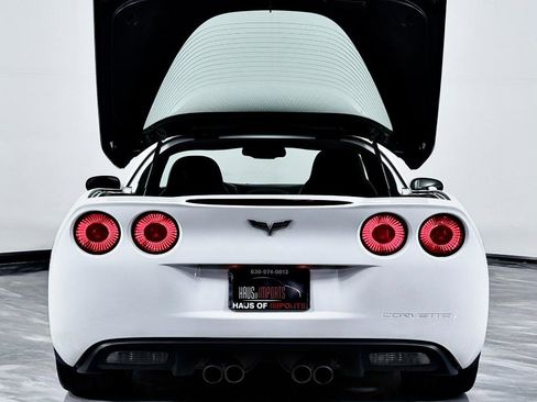 Used 2006 Chevrolet Corvette Coupe w/ Preferred Equipment Group image 37