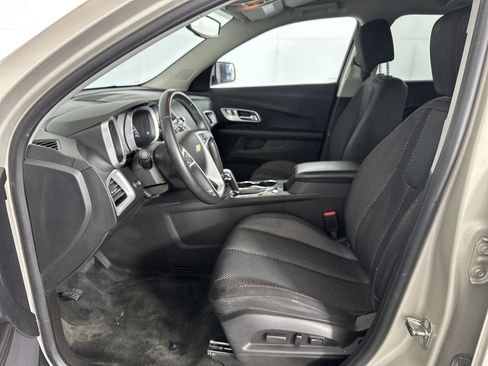 Used 2015 Chevrolet Equinox LT w/ Driver Convenience Package image 6