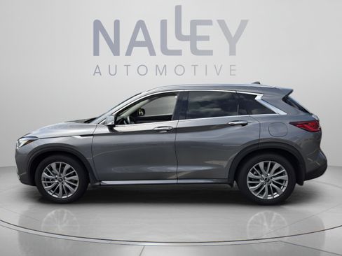 Used 2023 INFINITI QX50 Luxe FWD image 2