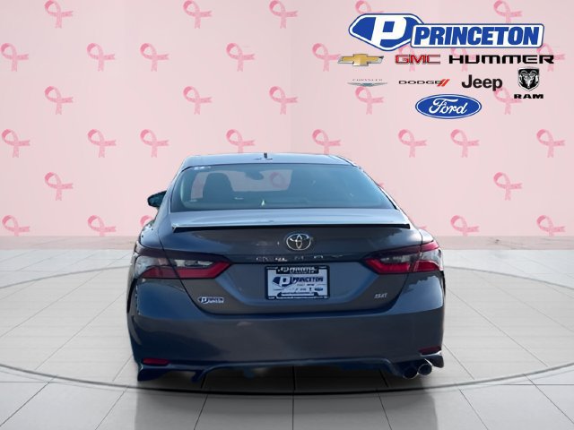 Used 2024 Toyota Camry SE FWD image 6