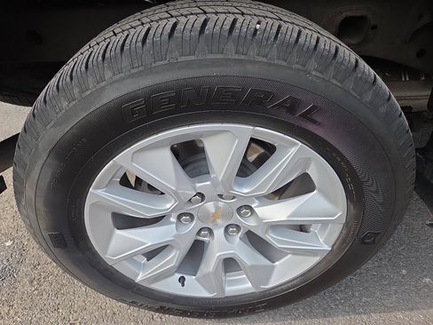 Certified 2022 Chevrolet Silverado 1500 Custom image 10