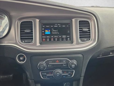 Used 2022 Dodge Charger SXT image 14