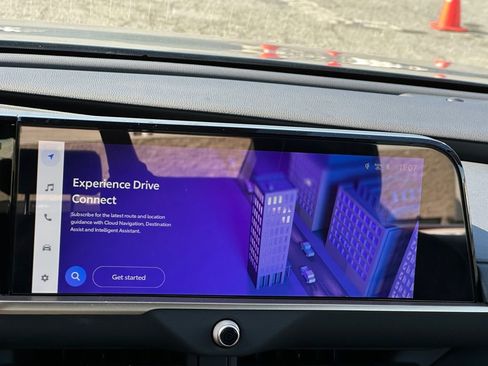 Used 2025 Toyota Crown XLE image 16