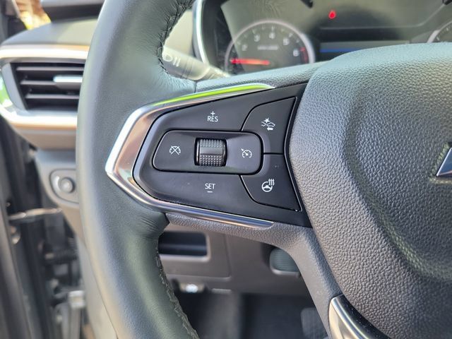 Used 2023 Chevrolet TrailBlazer ACTIV w/ Sun and Liftgate Package AWD/4WD image 22