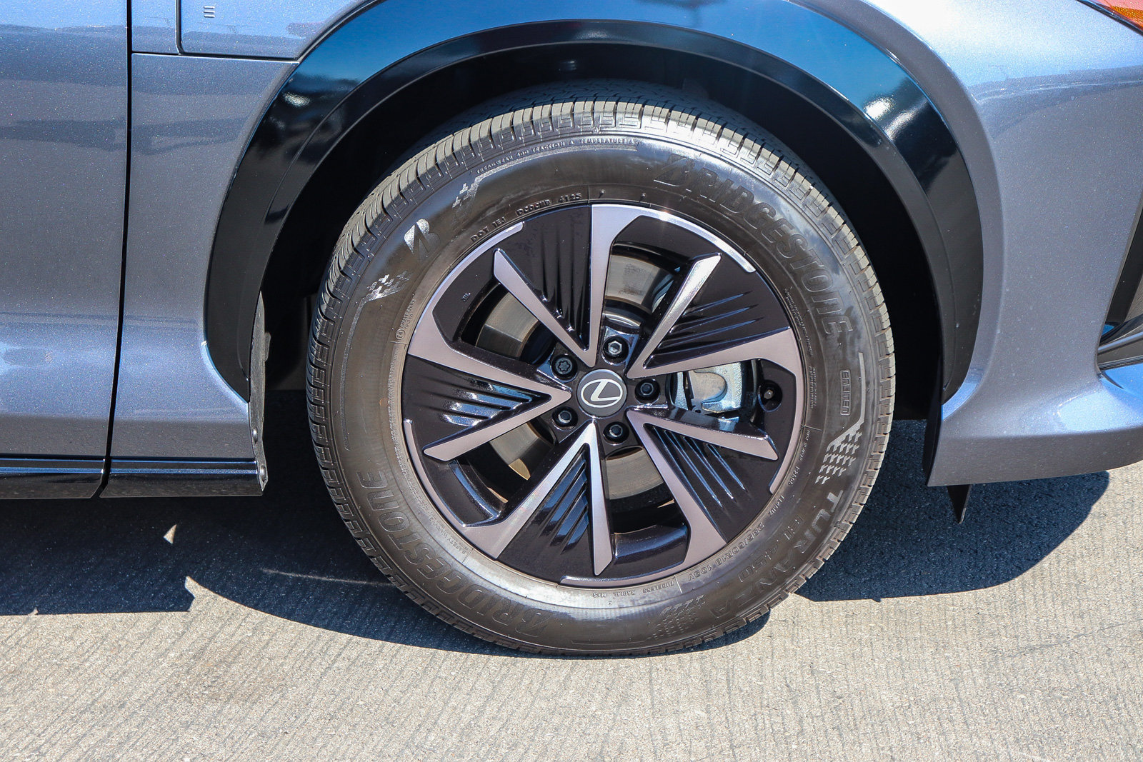 Certified 2026 Lexus RZ 350e 2WD w/ Accessory Package (Z2) image 10