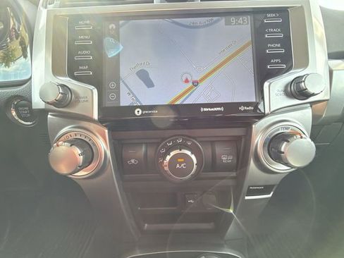 Used 2022 Toyota 4Runner SR5 Premium AWD/4WD image 19