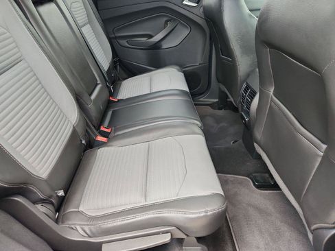 Used 2017 Ford Escape Titanium FWD image 26