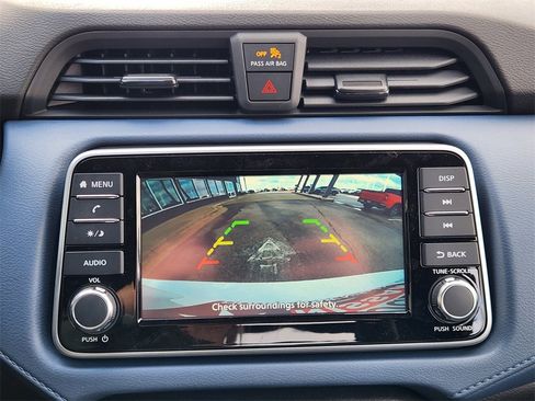 New 2025 Nissan Versa SV image 13