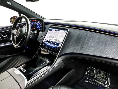 Used 2022 Mercedes-Benz EQS 450+ Sedan image 16