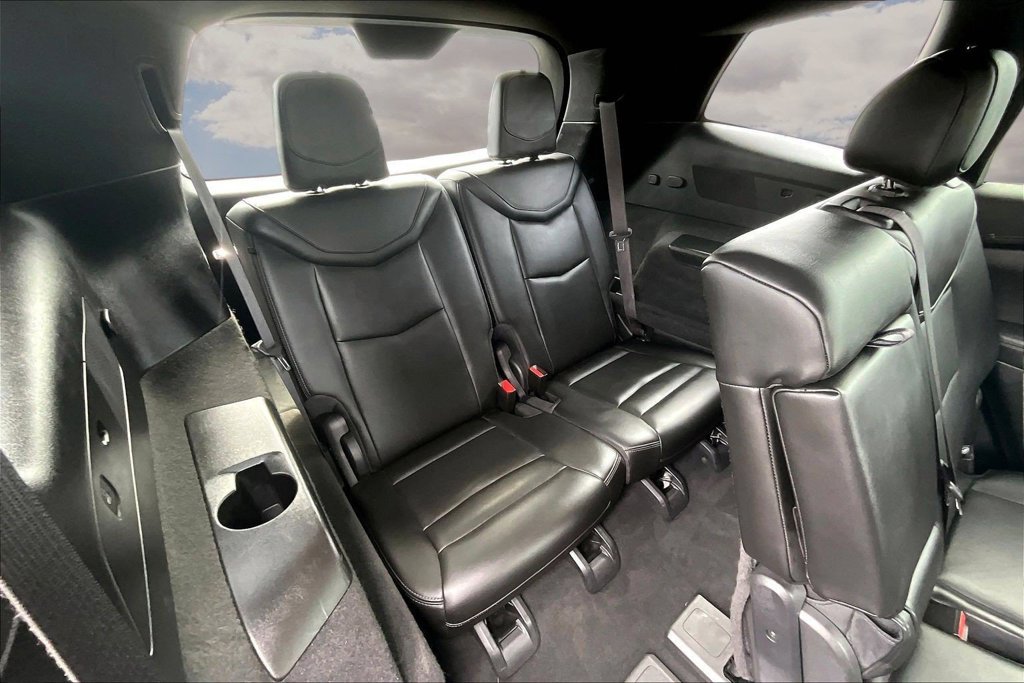 Used 2024 Cadillac XT6 Premium Luxury FWD image 26