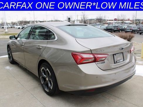 Used 2022 Chevrolet Malibu LT image 4