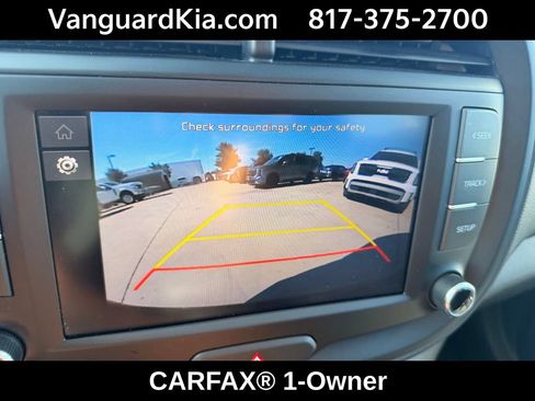 Certified 2025 Kia Soul LX w/ LX Technology Package FWD image 21