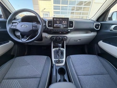 New 2026 Hyundai Venue SEL image 12