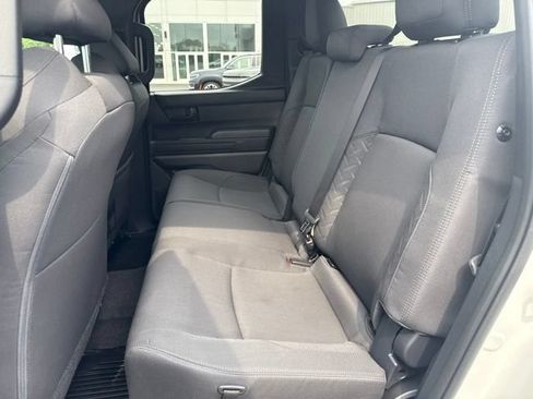 Used 2024 Toyota Tacoma SR AWD/4WD image 29