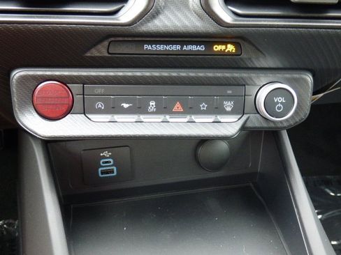 New 2025 Ford Mustang Coupe image 12