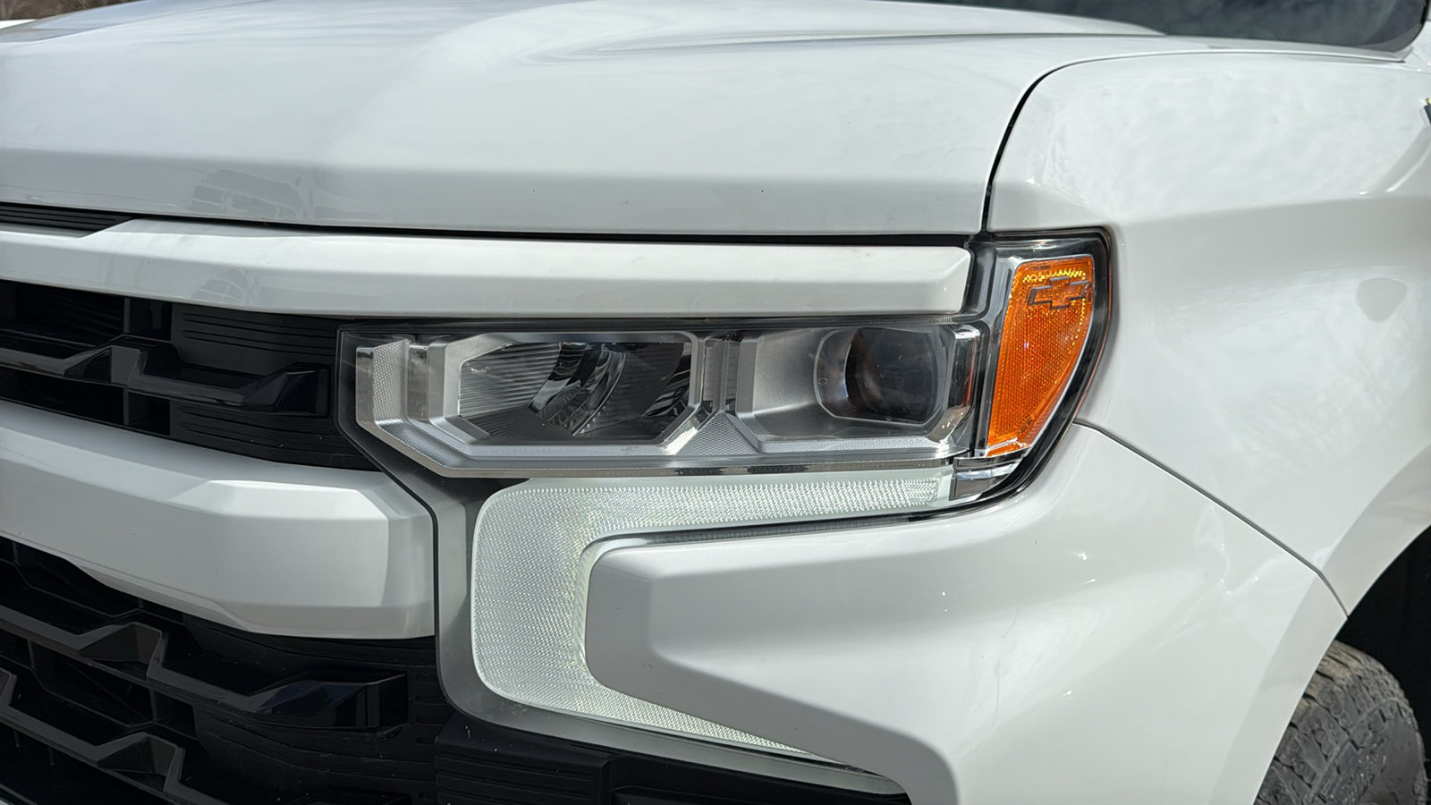 Certified 2022 Chevrolet Silverado 1500 RST AWD/4WD image 9