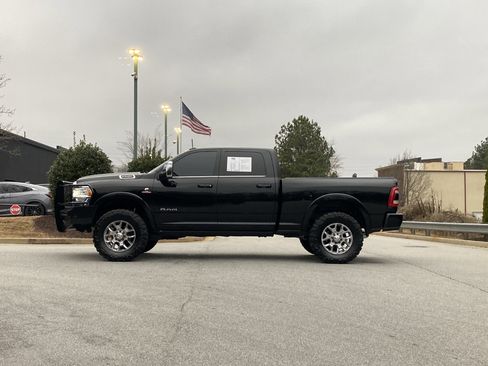 Used 2023 RAM 2500 Limited image 14